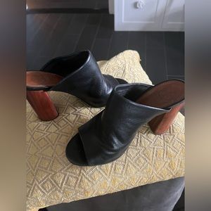 Tory Burch slide mules